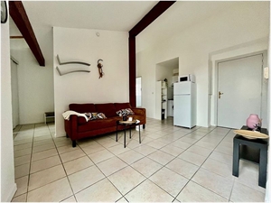 meuble à la location -   31600  MURET, surface 38 m2 location meuble - UBI480222266